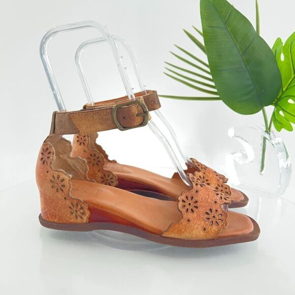 L'Artiste Niarah Sandals Women's 40 9 Brown Leather Ankle Strap Y2K Boho Wedge - Picture 3 of 15
